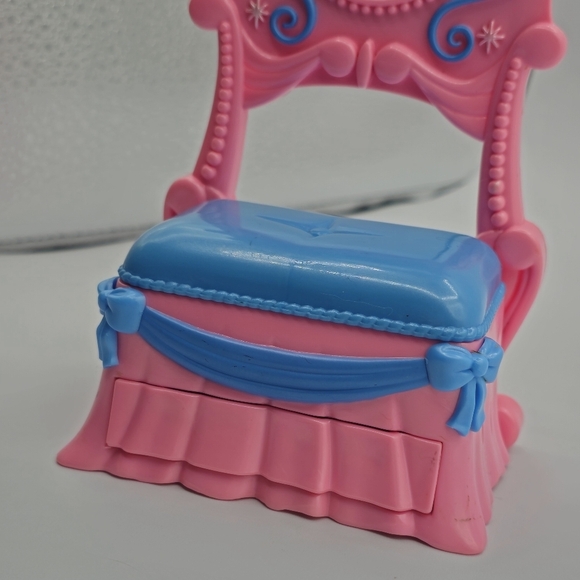 Vintage 2000s Disney Princess Cinderella Magic Mirror Vanity Bench - Picture 4 of 8